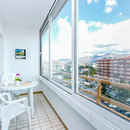 Center-19 By Interhome Apartment